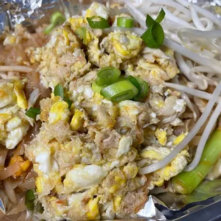 Crab Meat Pad Thai Noodles
