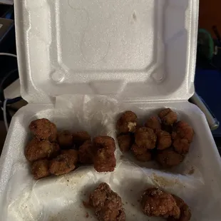 The food I ordered,and the reddish brown hair I found in it!