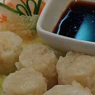 Shrimp shumai