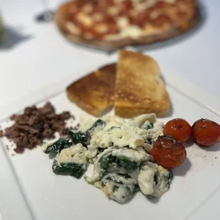 Egg white scramble with spinach and Turkey