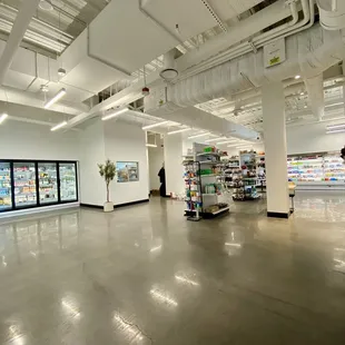 Market side - huge! and has everything you need