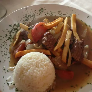 Lomo Saltado