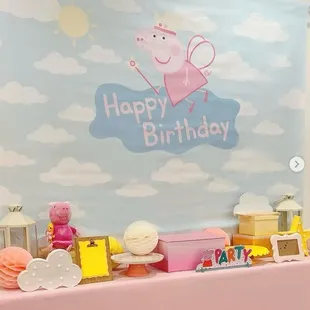 Go green party + decoration package.

Book here:
https://www.lemontreeevent.com/