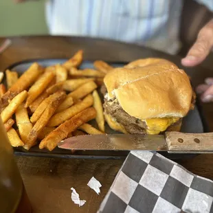 Main Burger