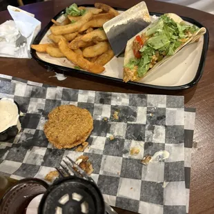 Chicken fajita burrito