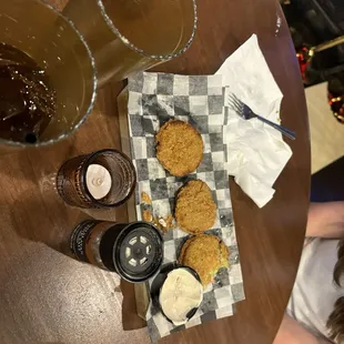 Fried green tomatoes