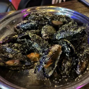 Garlic Smoked Galic Mussels