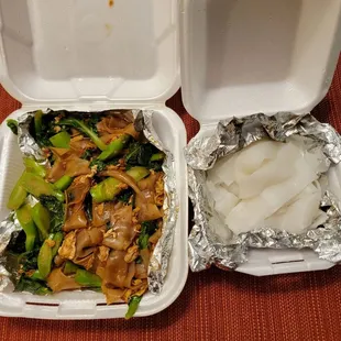 Pad see ew with the plain extra noodles on the side that wasn&apos;t cooked with the pad see ew, as requested