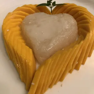 Sweet Sticky Rice w/ Mango