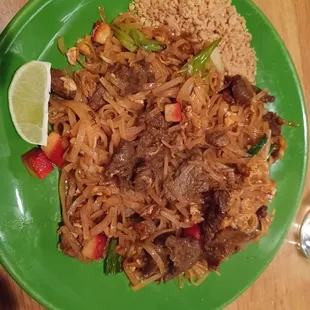 Pad Thai with beef