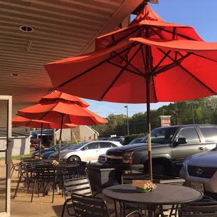 Love the outdoor seating even if it is adjacent to the parking lot