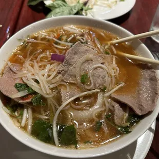 Pho Tai: Beef Pho with onions and rice noodles