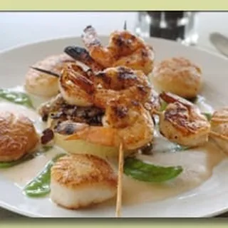 Seared Scallops with Grilled Shrimp