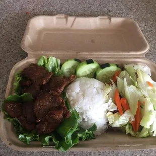 Lemongrass Beef Rice Plate