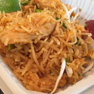 Chicken pad thai ($7.75)