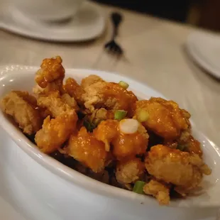 food, chicken wings and fried chicken