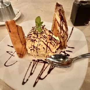 Banana cream cheese dessert