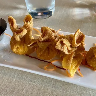 Crispy Blue Crab Rangoons