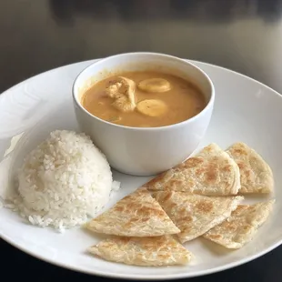 Lemongrass Roti Curry