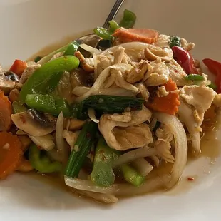 Cashew Chicken Entree