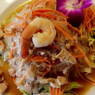 Yum Woon Sen Salad