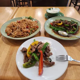 Pad Thai and Kaprow go well together.