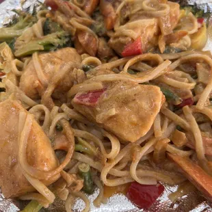 Rice noodles with salmon