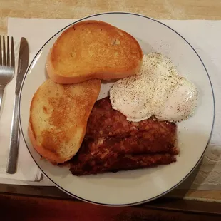 POACHED EGG ARTISYRY!!