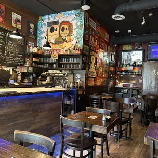 Lemoni Café