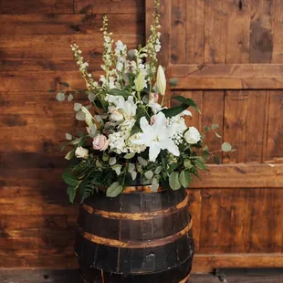 Lena's Flowers &amp; Catering