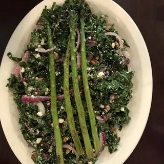 Chicken Kale Salad Lunch