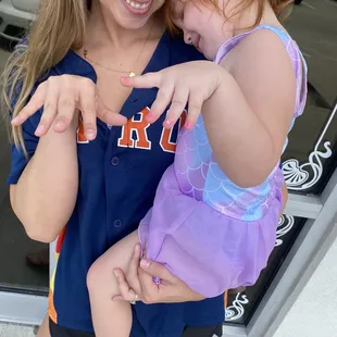 Hot pink manicure with stars