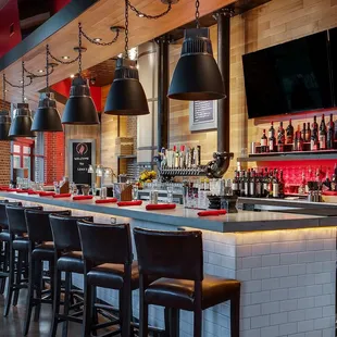 Lena's Tap Room &amp; Bar