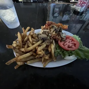 Cheeseburger Deluxe