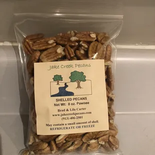 12/18/2021 - Jake Creek Pecans - this is the pawnee type.