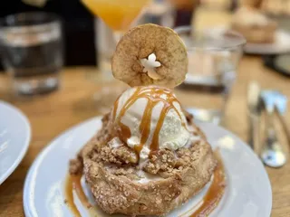 Clyde's of Gallery Place