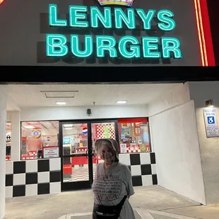 Diana at Lennys