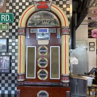 They have a Jukebox!!! How cool