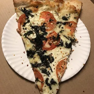 I love how BIG their slices are and the yummy goodness each one delivers  $3.50 too? You can't beat that!