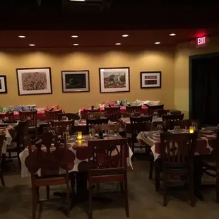 sushi and sashimi, interior