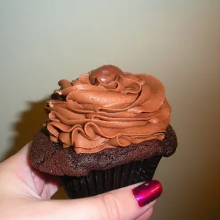 mocha cupcake has a deformity.