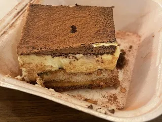 Felicia's Restaurant & Lounge