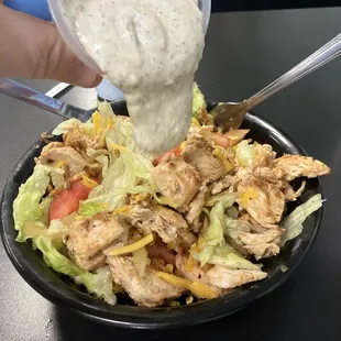 Barbecue Chicken Salad, low-carb never tasted so good!