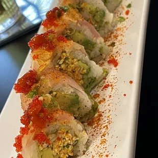 Hamachi Roll