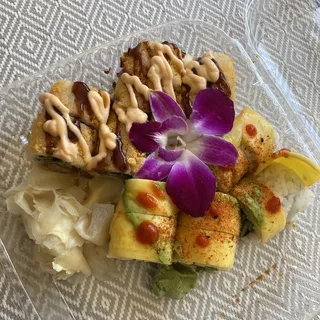 Vegan Spicy Mango Roll Mini Plate