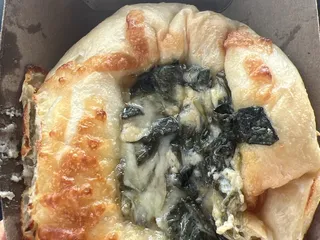 Leo's Market & Eatery