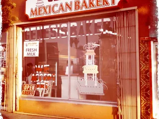 Genesis Mexican Bakery