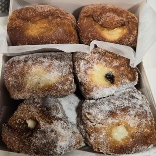 1/2 dozen