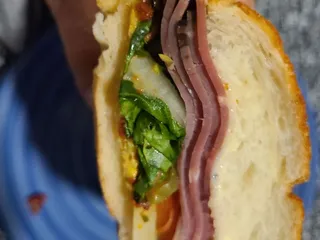 Bonne Sante Broadway