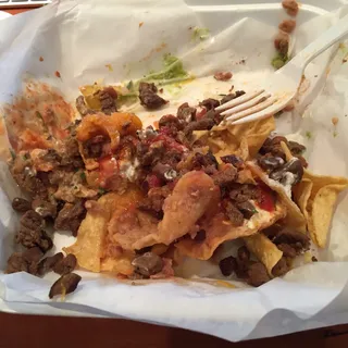 Steak Super Nachos